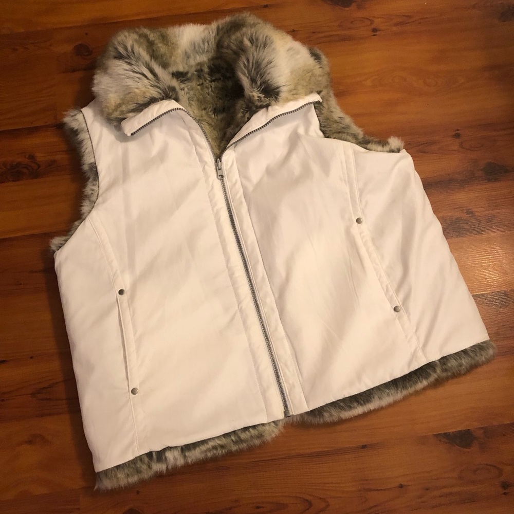 Reversible Vest - image 1